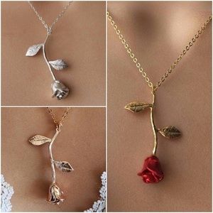 Rose Gold Rose Necklace